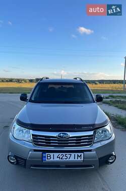 Внедорожник / Кроссовер Subaru Forester 2008 в 
