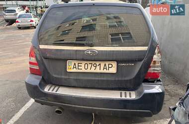 Внедорожник / Кроссовер Subaru Forester 2005 в 