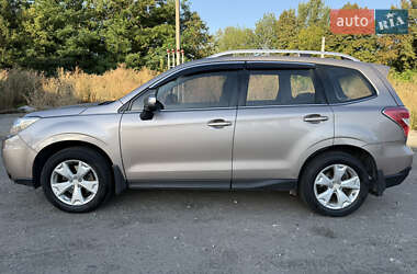 Внедорожник / Кроссовер Subaru Forester 2014 в 