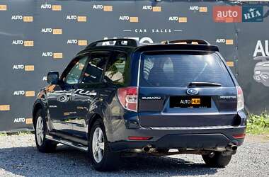 Внедорожник / Кроссовер Subaru Forester 2008 в 