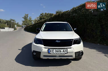 Позашляховик / Кросовер Subaru Forester 2010 в Дніпрі