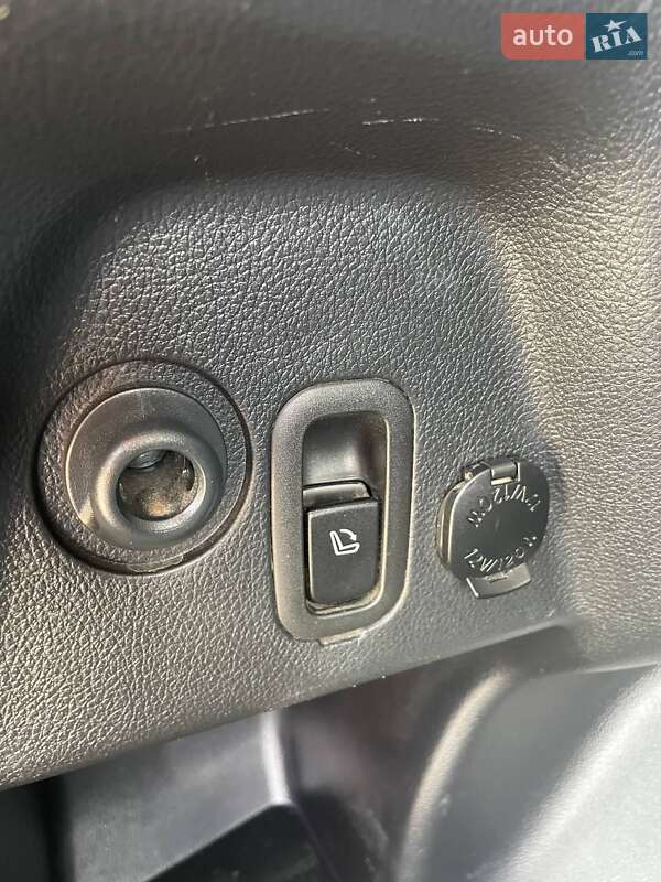 Позашляховик / Кросовер Subaru Forester 2015 в Умані