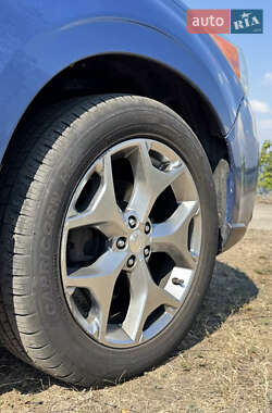 Внедорожник / Кроссовер Subaru Forester 2014 в 