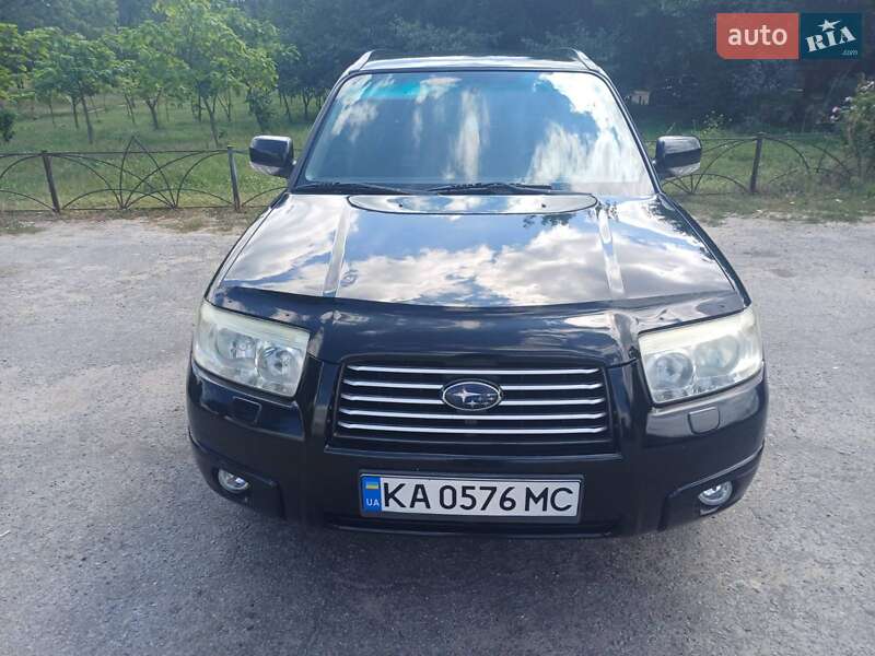 Внедорожник / Кроссовер Subaru Forester 2006 в 