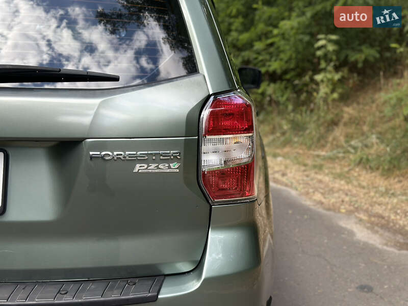 Позашляховик / Кросовер Subaru Forester 2016 в Ковелі