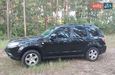 Внедорожник / Кроссовер Subaru Forester 2010 в 