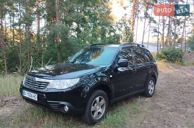 Внедорожник / Кроссовер Subaru Forester 2010 в 
