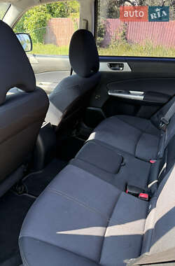 Внедорожник / Кроссовер Subaru Forester 2008 в 