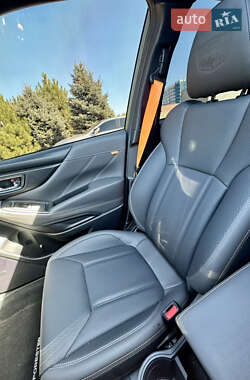 Внедорожник / Кроссовер Subaru Forester 2022 в 