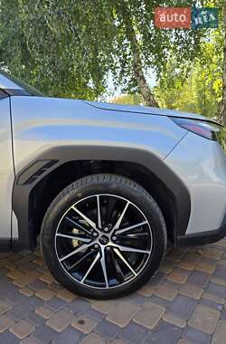 Внедорожник / Кроссовер Subaru Forester 2024 в 