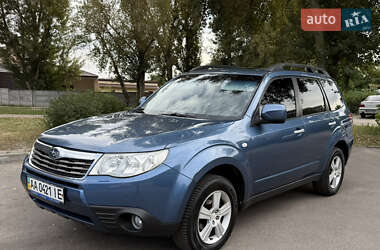 Внедорожник / Кроссовер Subaru Forester 2008 в 