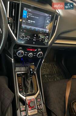 Позашляховик / Кросовер Subaru Forester 2019 в 