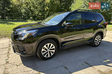 Внедорожник / Кроссовер Subaru Forester 2021 в 