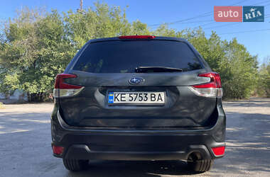 Внедорожник / Кроссовер Subaru Forester 2018 в 