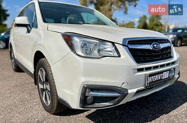 Внедорожник / Кроссовер Subaru Forester 2017 в 