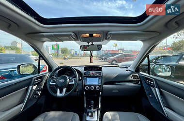 Внедорожник / Кроссовер Subaru Forester 2017 в 