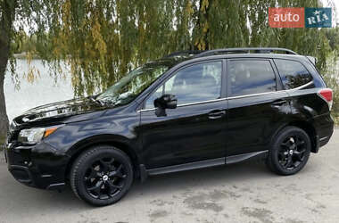 Внедорожник / Кроссовер Subaru Forester 2017 в Ровно