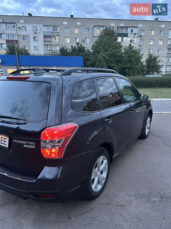 Внедорожник / Кроссовер Subaru Forester 2015 в Сумах