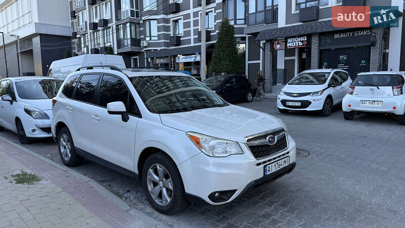Внедорожник / Кроссовер Subaru Forester 2014 в Ирпене