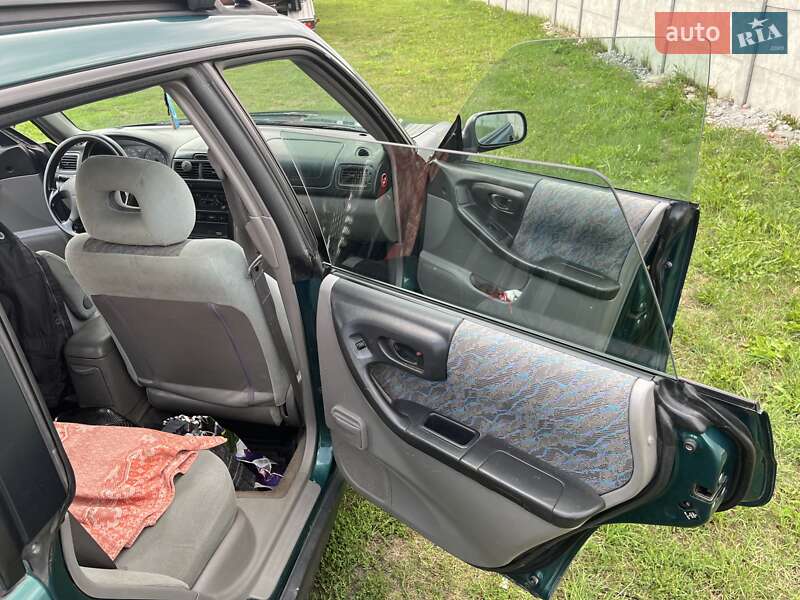 Позашляховик / Кросовер Subaru Forester 1997 в Львові