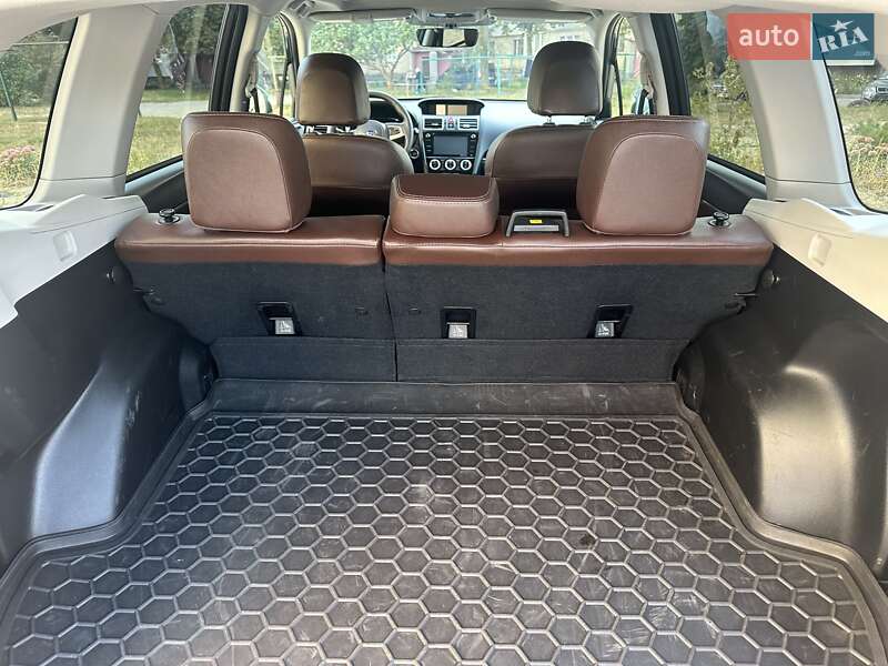 Внедорожник / Кроссовер Subaru Forester 2016 в Сумах