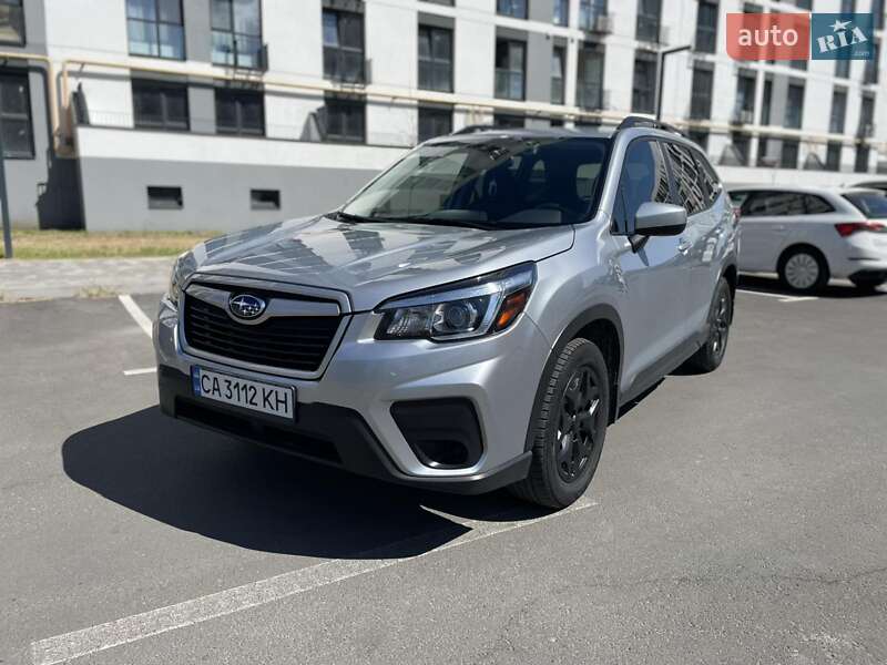 Внедорожник / Кроссовер Subaru Forester 2018 в Черкассах