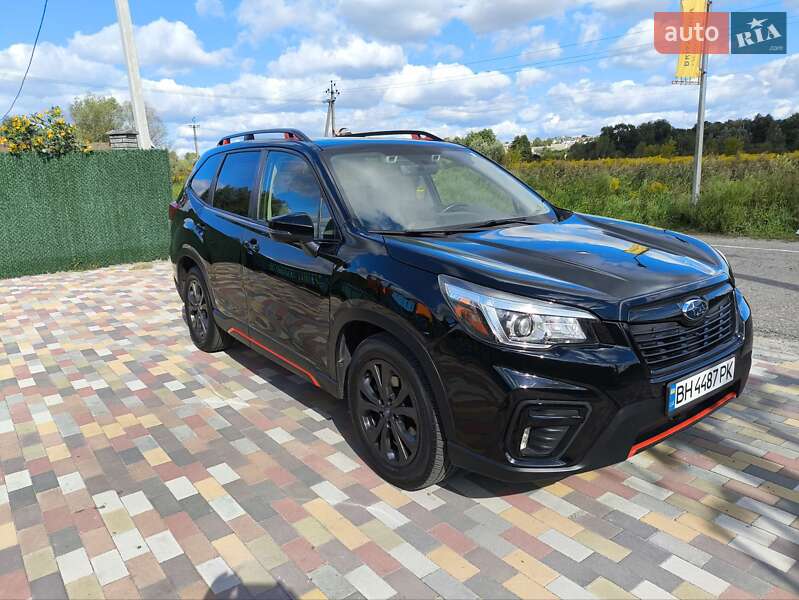 Внедорожник / Кроссовер Subaru Forester 2018 в Киеве
