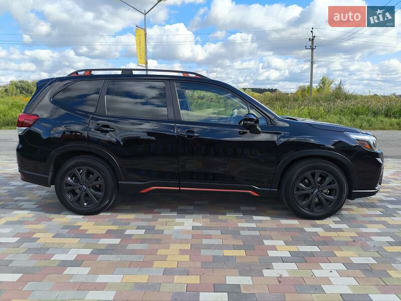 Внедорожник / Кроссовер Subaru Forester 2018 в Киеве