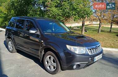 Внедорожник / Кроссовер Subaru Forester 2011 в 
