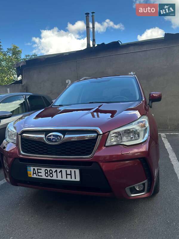 Внедорожник / Кроссовер Subaru Forester 2014 в Днепре