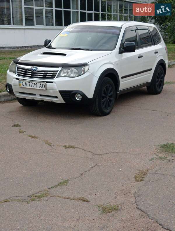 Внедорожник / Кроссовер Subaru Forester 2009 в Черкассах