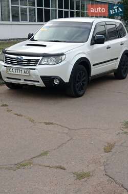 Внедорожник / Кроссовер Subaru Forester 2009 в 