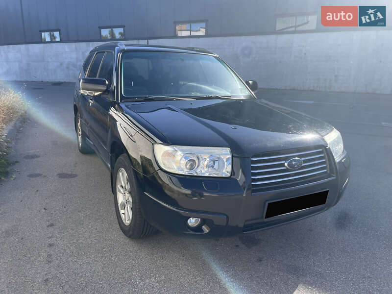 Внедорожник / Кроссовер Subaru Forester 2005 в Киеве
