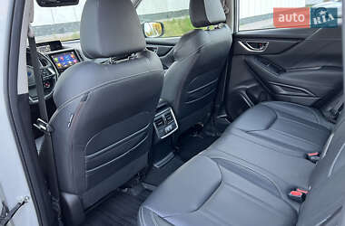 Внедорожник / Кроссовер Subaru Forester 2023 в 