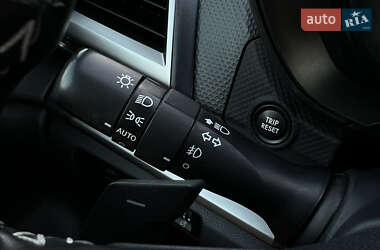 Внедорожник / Кроссовер Subaru Forester 2023 в 