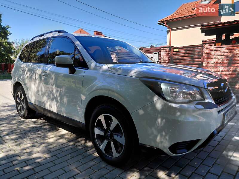 Subaru Forester 2016