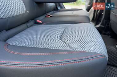 Внедорожник / Кроссовер Subaru Forester 2023 в 