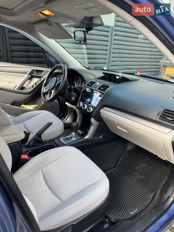 Внедорожник / Кроссовер Subaru Forester 2018 в Сумах