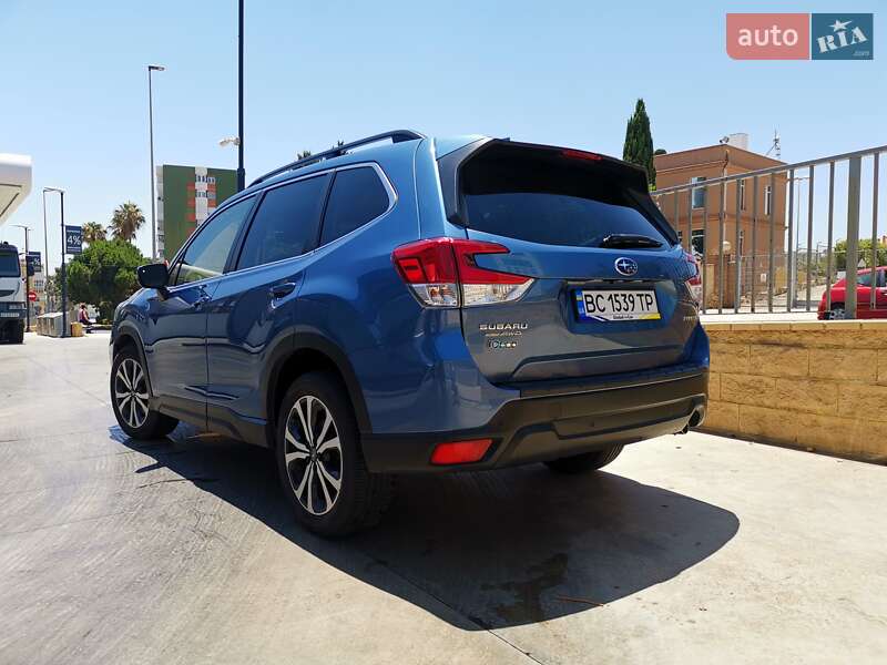 Внедорожник / Кроссовер Subaru Forester 2020 в Львове