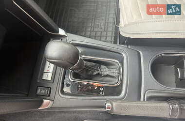 Внедорожник / Кроссовер Subaru Forester 2016 в Днепре