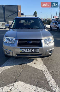 Внедорожник / Кроссовер Subaru Forester 2007 в 