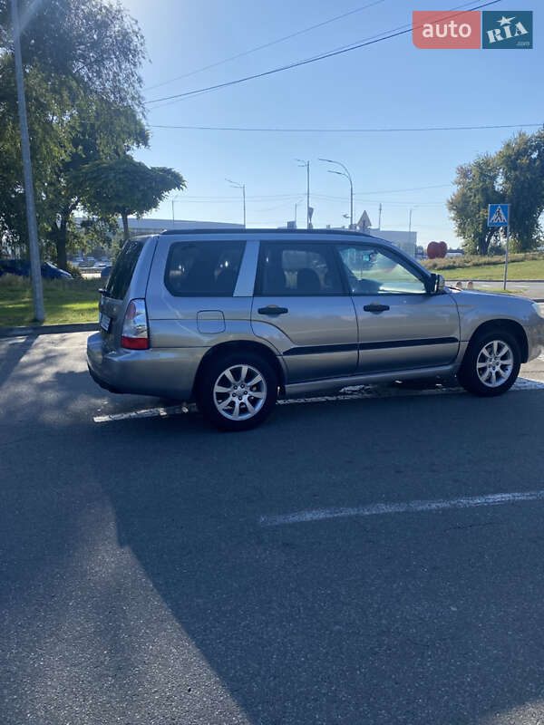 Внедорожник / Кроссовер Subaru Forester 2007 в Киеве