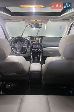 Внедорожник / Кроссовер Subaru Forester 2016 в 