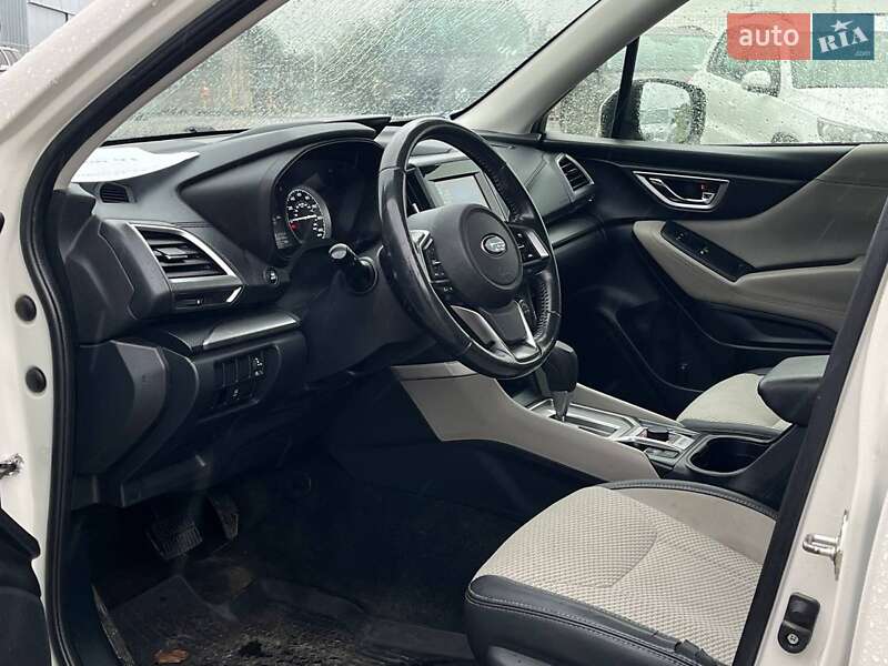 Позашляховик / Кросовер Subaru Forester 2018 в Львові фото 20 Позашляховик / Кросовер Subaru Forester 2018 в Львові