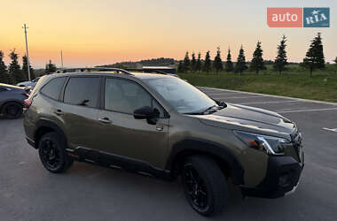 Внедорожник / Кроссовер Subaru Forester 2022 в 