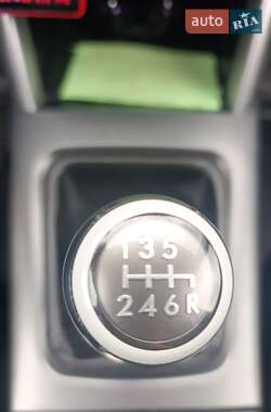 Внедорожник / Кроссовер Subaru Forester 2011 в 