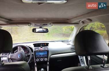Внедорожник / Кроссовер Subaru Forester 2015 в 