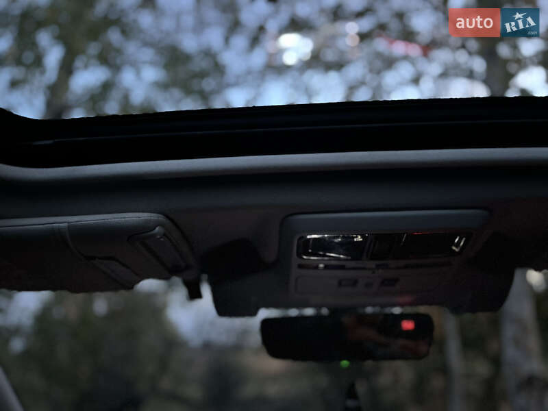 Внедорожник / Кроссовер Subaru Forester 2016 в Юрьевке