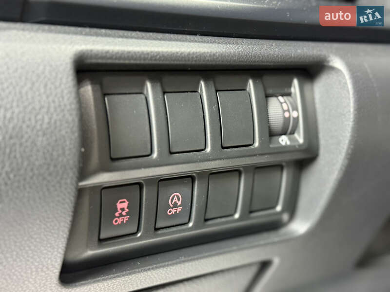 Внедорожник / Кроссовер Subaru Forester 2018 в Одессе