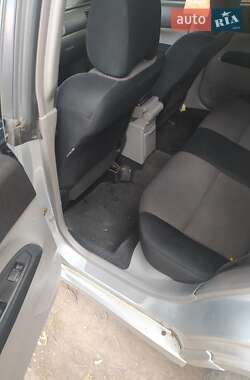 Внедорожник / Кроссовер Subaru Forester 2006 в 